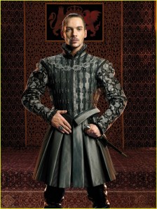 The-Tudors-Season-3-Promo-the-tudors-3177558-913-1222